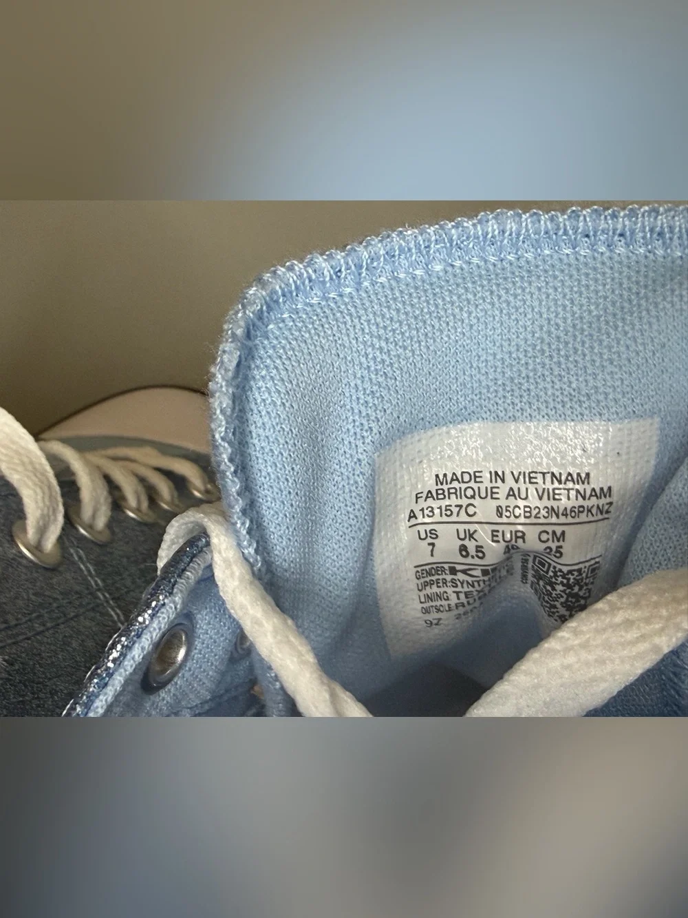Converse this product